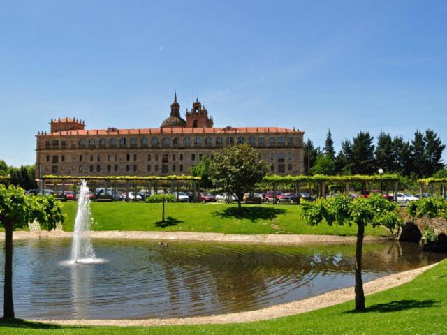 Вилла Casa Casares Монфорте-де-Лемос Экстерьер фото