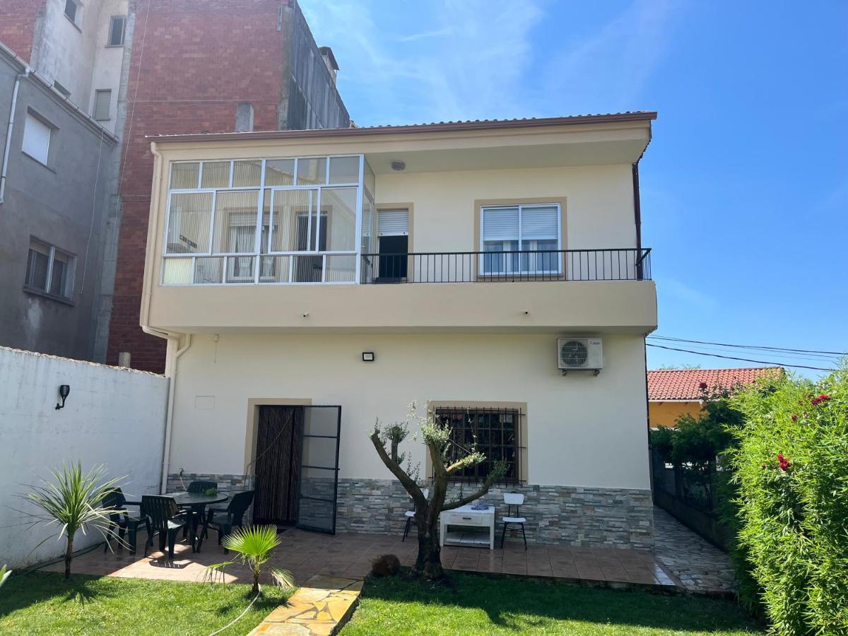 Вилла Casa Casares Монфорте-де-Лемос Экстерьер фото